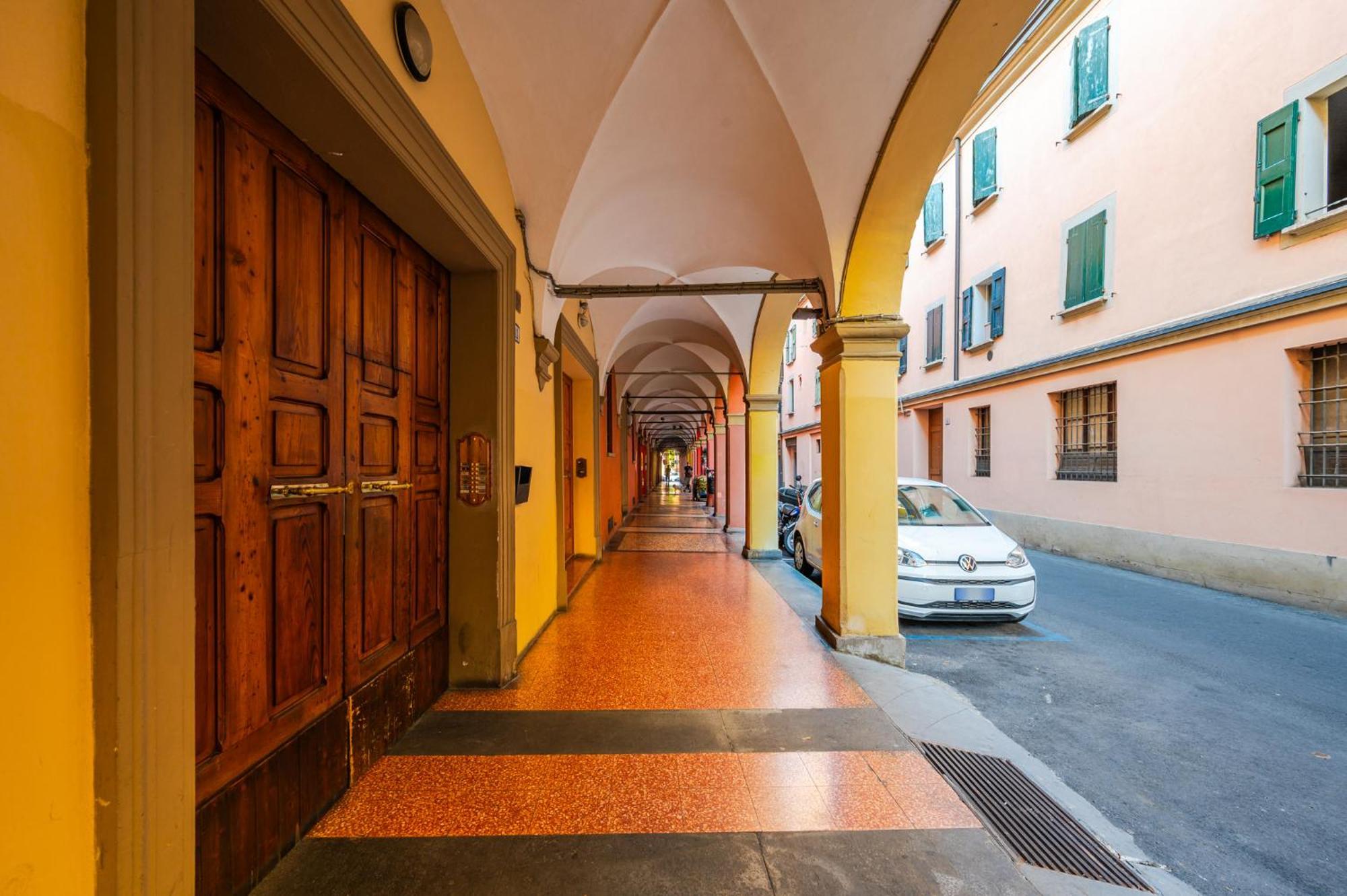 Sui Tetti Di Bologna Centro, Casa Dei Colori Apartment Ngoại thất bức ảnh