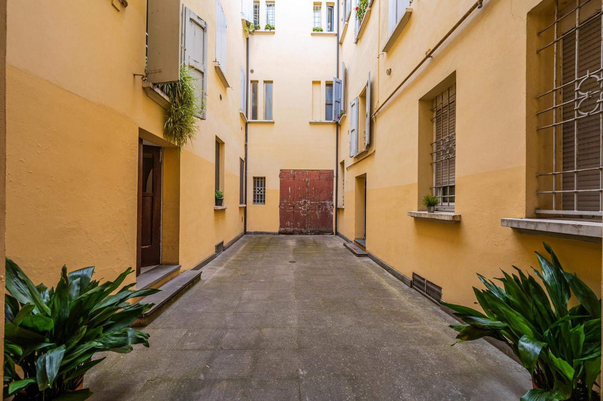 Sui Tetti Di Bologna Centro, Casa Dei Colori Apartment Ngoại thất bức ảnh